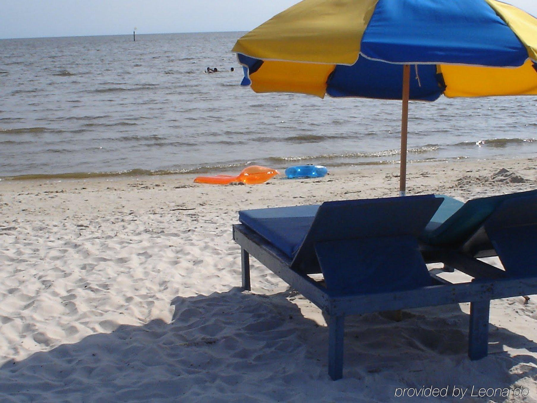 Country Inn & Suites By Radisson, Biloxi-Ocean Springs, Ms Экстерьер фото